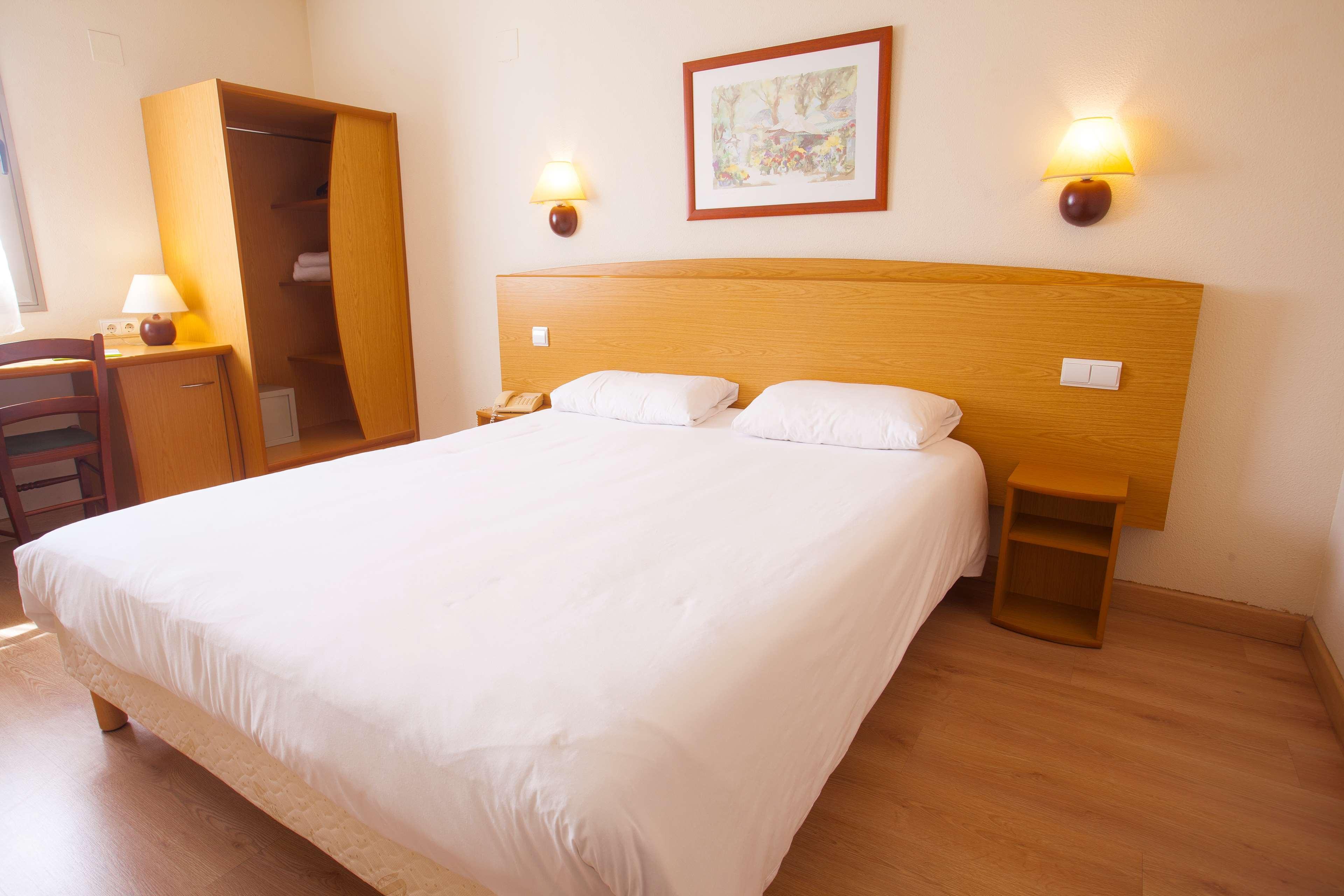 Travelodge Alicante Puerto Εξωτερικό φωτογραφία