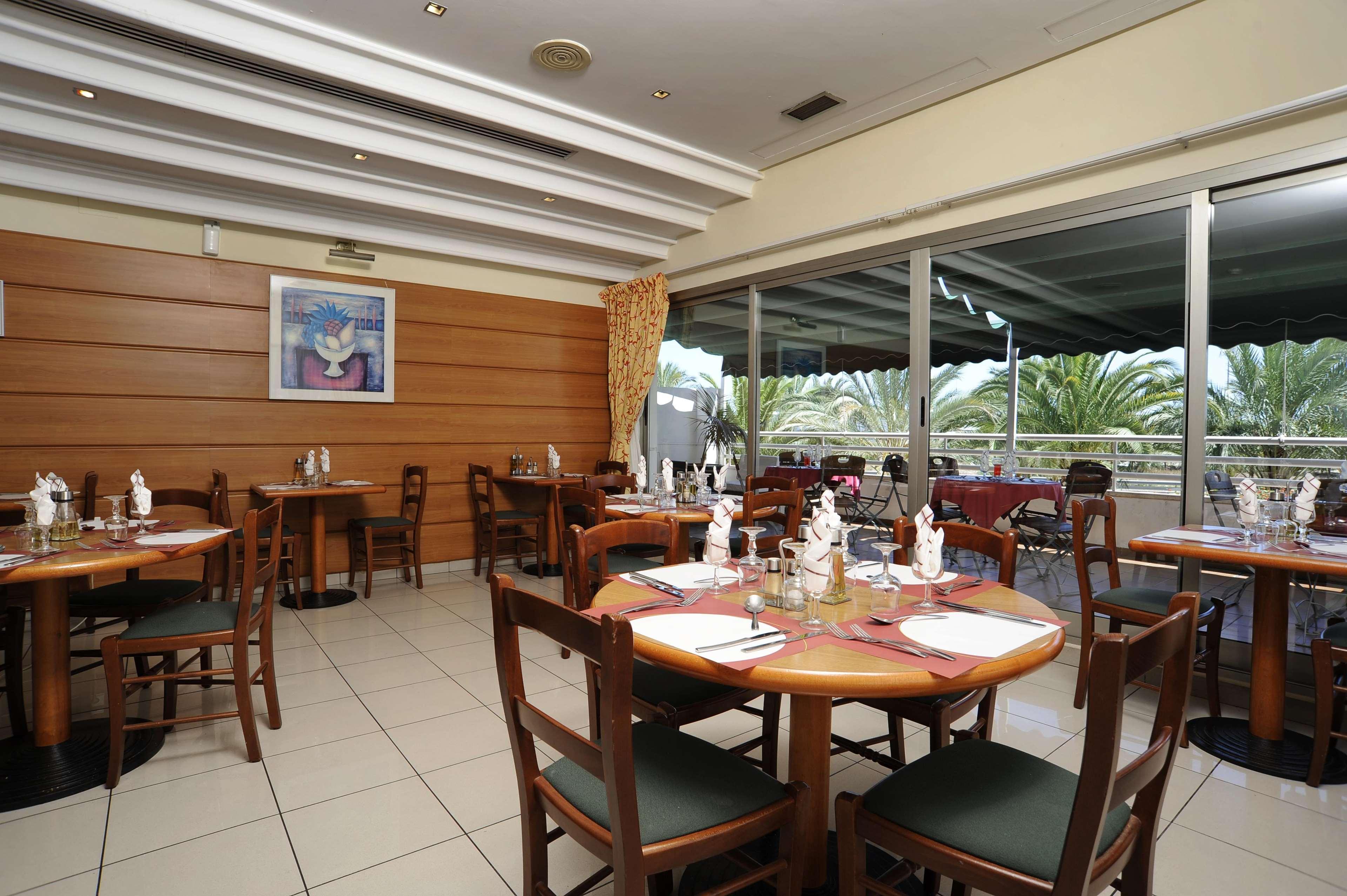 Travelodge Alicante Puerto Εξωτερικό φωτογραφία